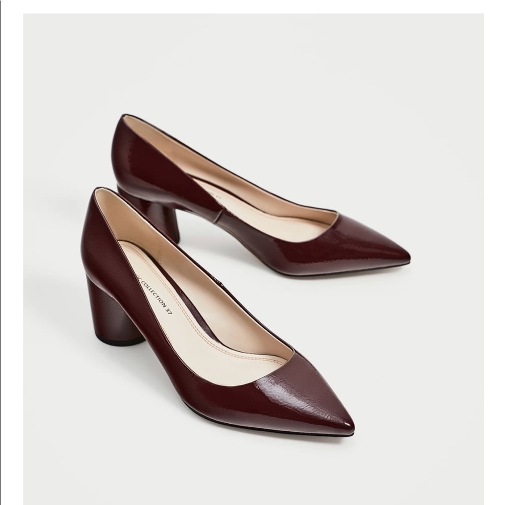 Zara’s pointed middle heel