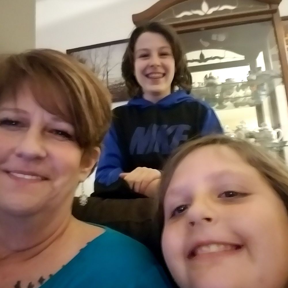 Meet your Posher, Debra