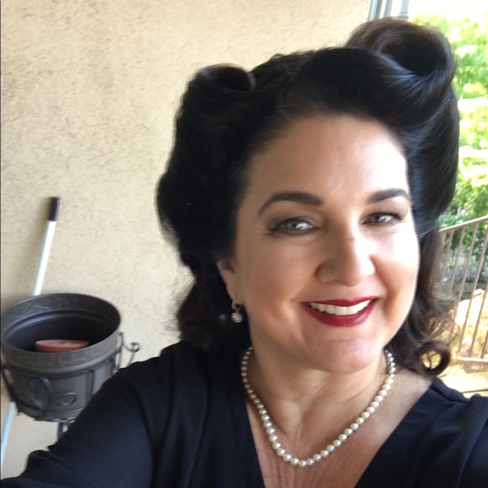 Meet your Posher, Lisa