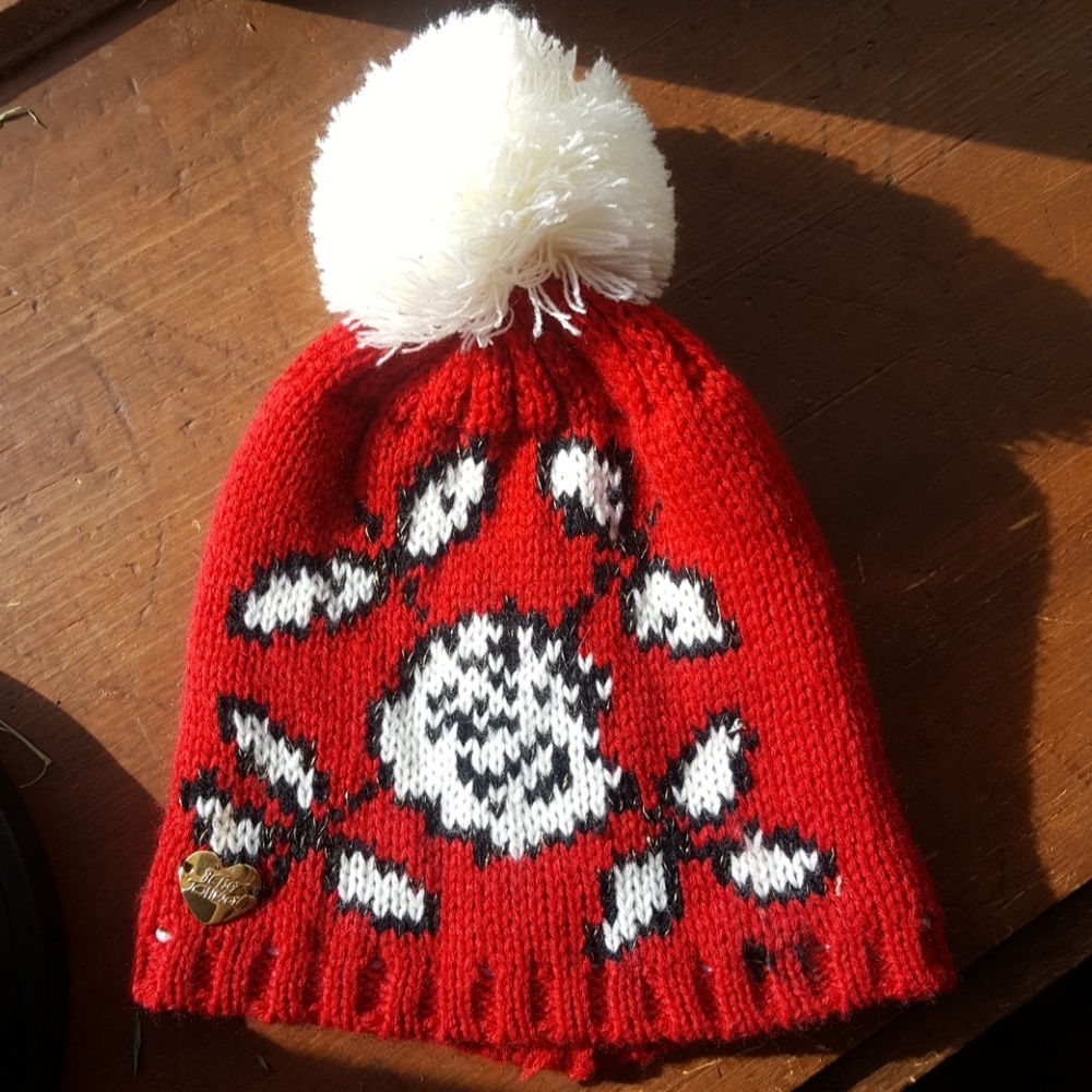 betsey johnson beanie