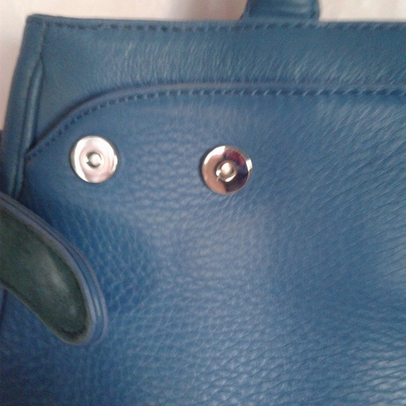 ‼️ FINAL PRICE ‼️ 👛  Cole Haan Village Satchel 👛 - Picture 4 of 7