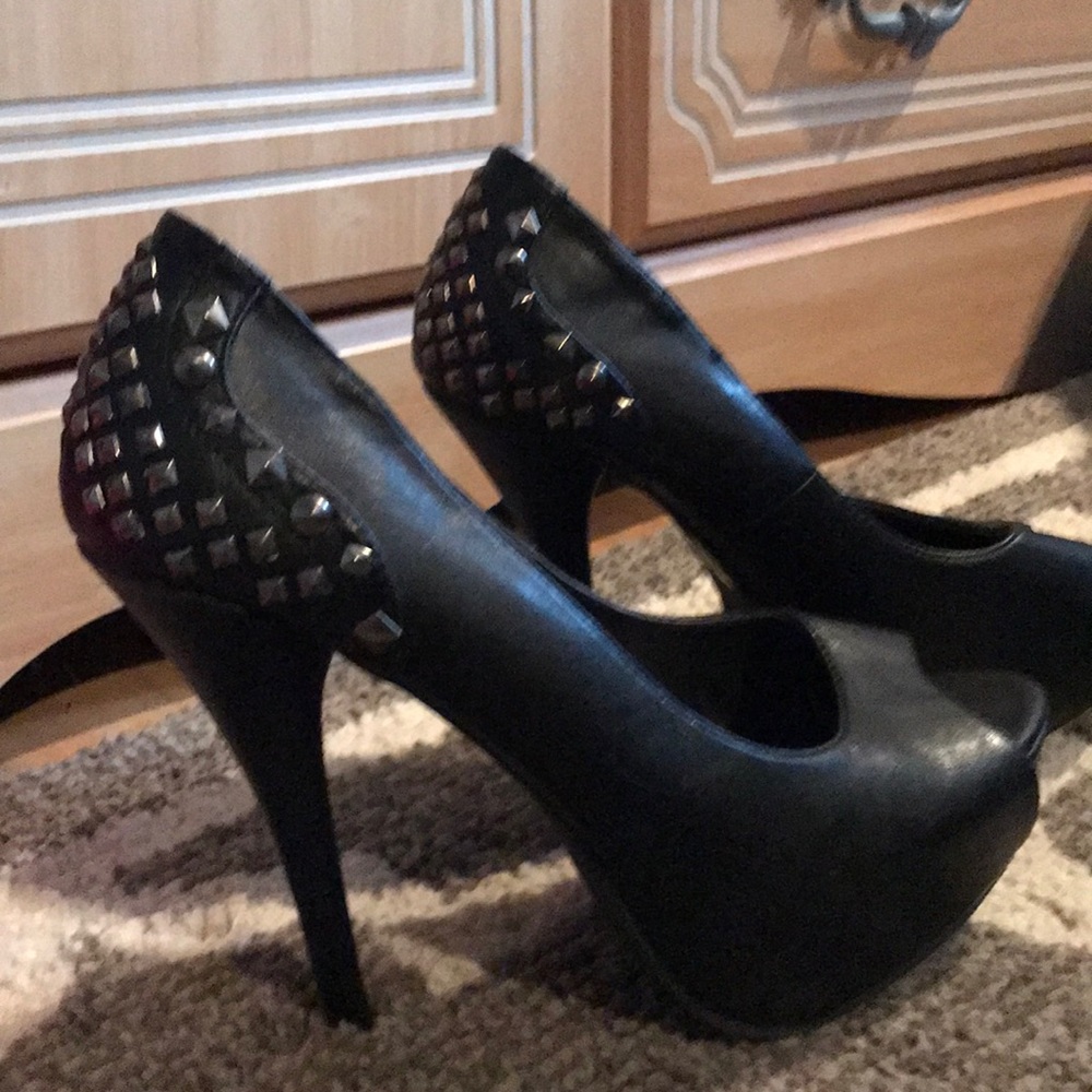 Charlotte Russe black heels