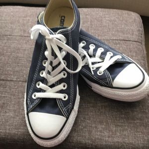 Converse Chuck Taylor Navy