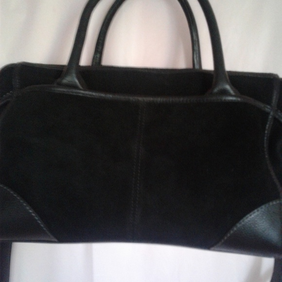 👜 Nanette Lepore Waverly Satchel 👜 - Picture 2 of 8