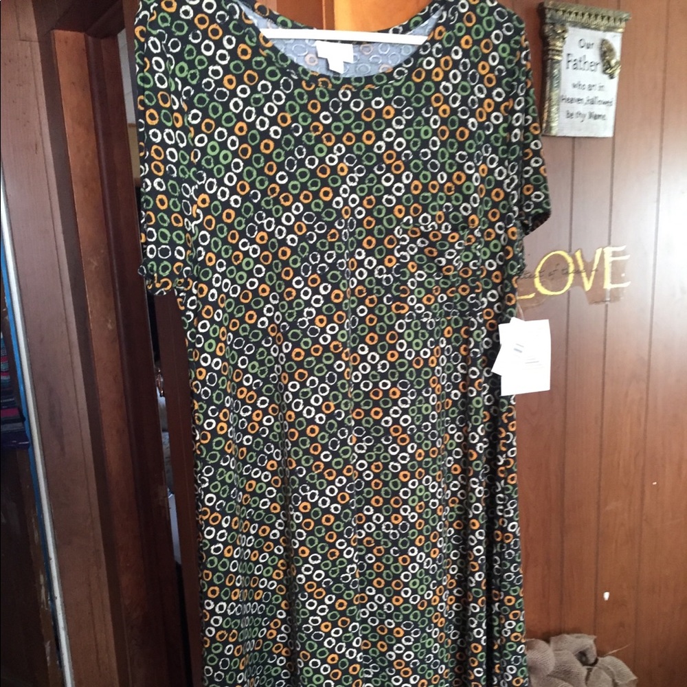 NWT xl Carly lularoe