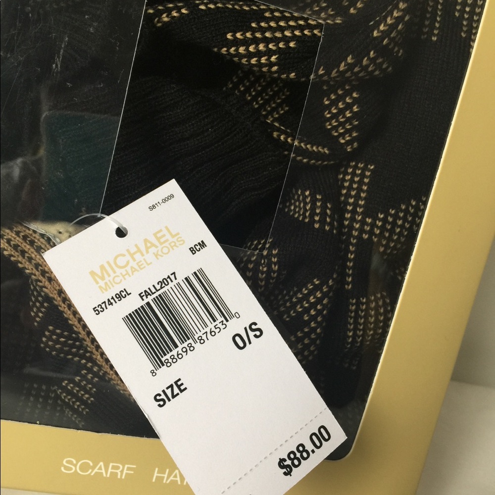 Michael Kors  MK Scarf & Beanie Set,Black/Camel, - Picture 4 of 5