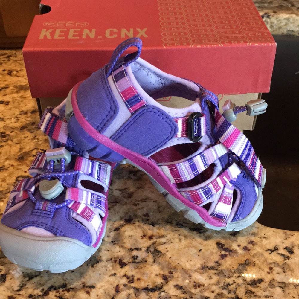 Little Girls Keen Sandals