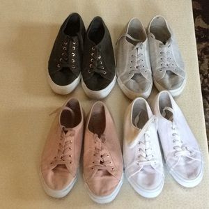 OLD NAVY 4 pair Sneakers