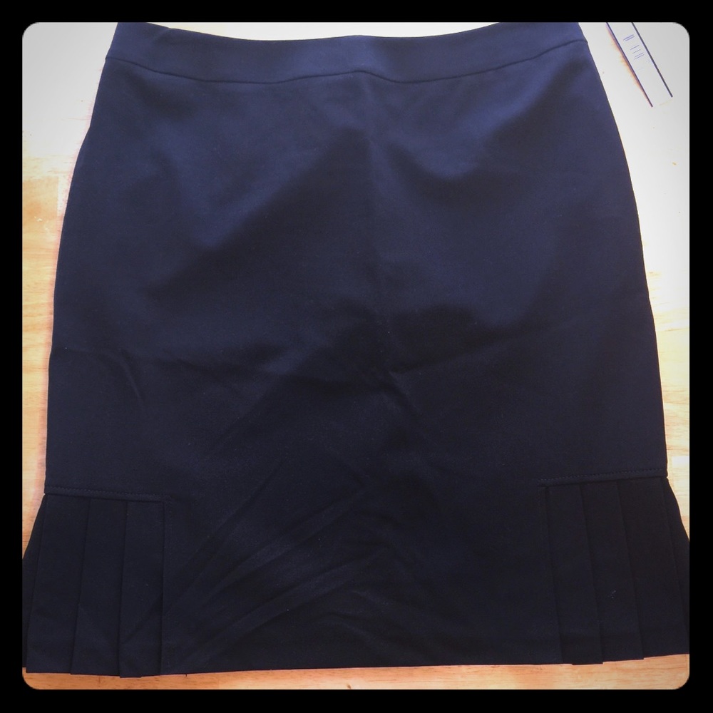Tahari Black Skirt