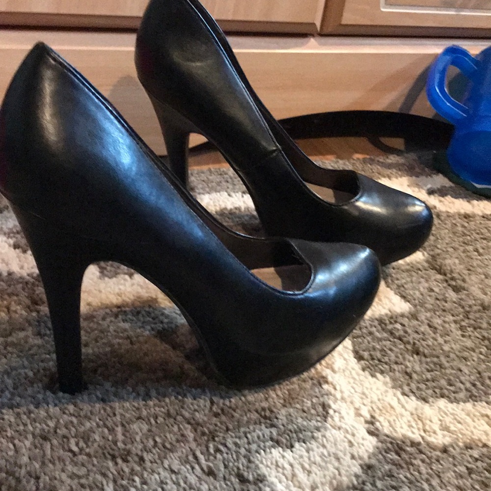 Black heels