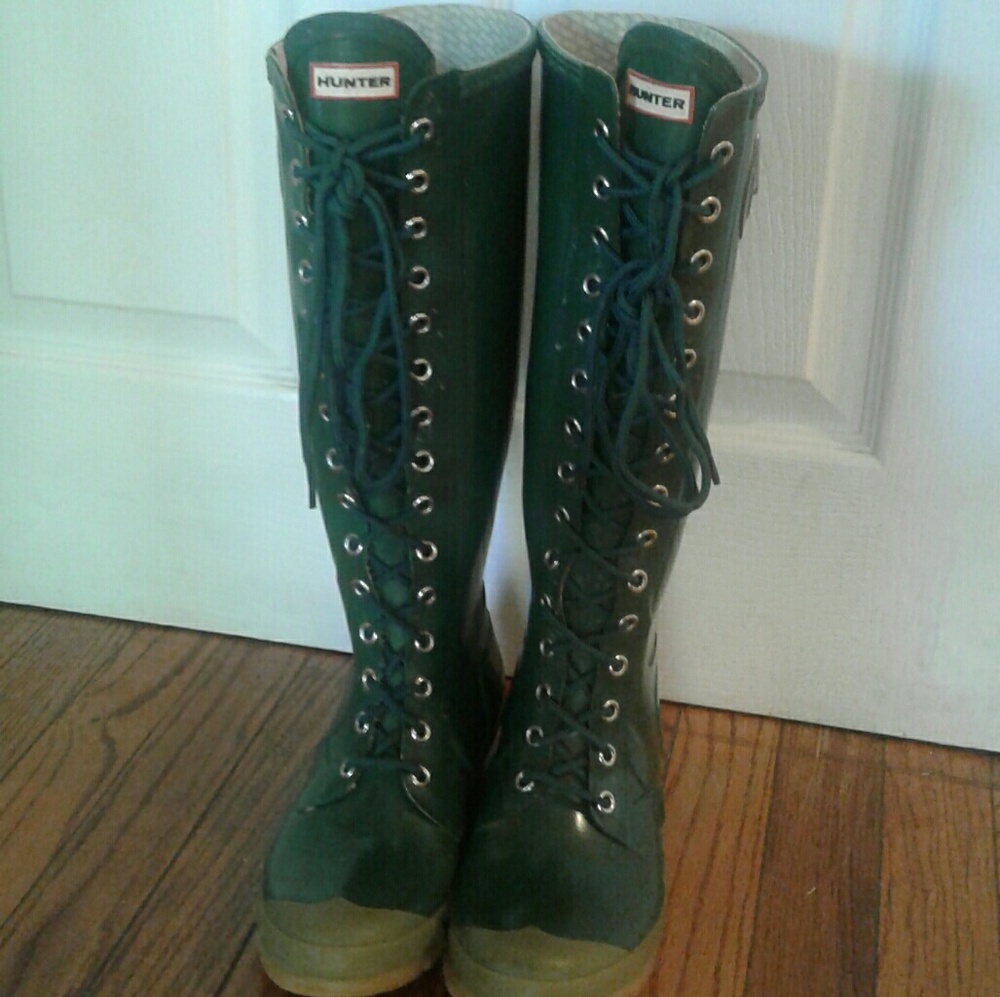 Hunter size 8 boots