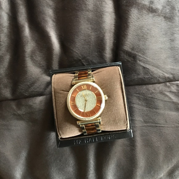 MK watch