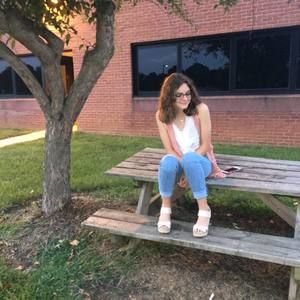 Meet your Posher, Cara