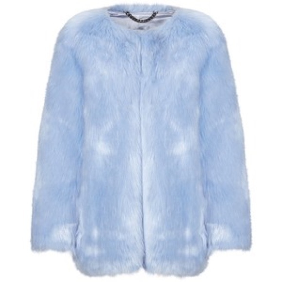 NWT THP Baby Blue Boxy Faux Fur! - Picture 2 of 8