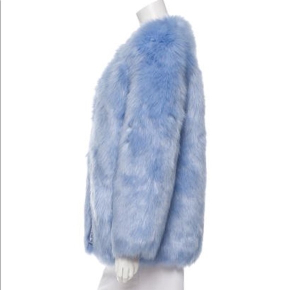 NWT THP Baby Blue Boxy Faux Fur! - Picture 7 of 8