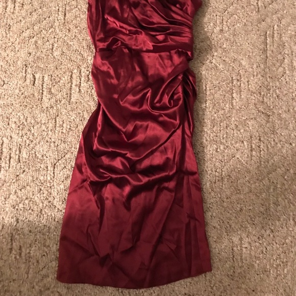 Sexy Red Velvet Dress - Picture 2 of 4