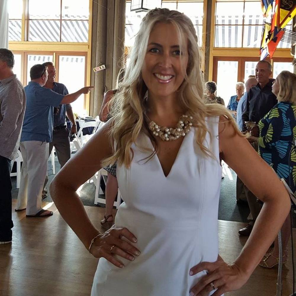 Meet your Posher, Laura