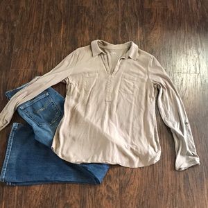 Light Weight Loft Blouse