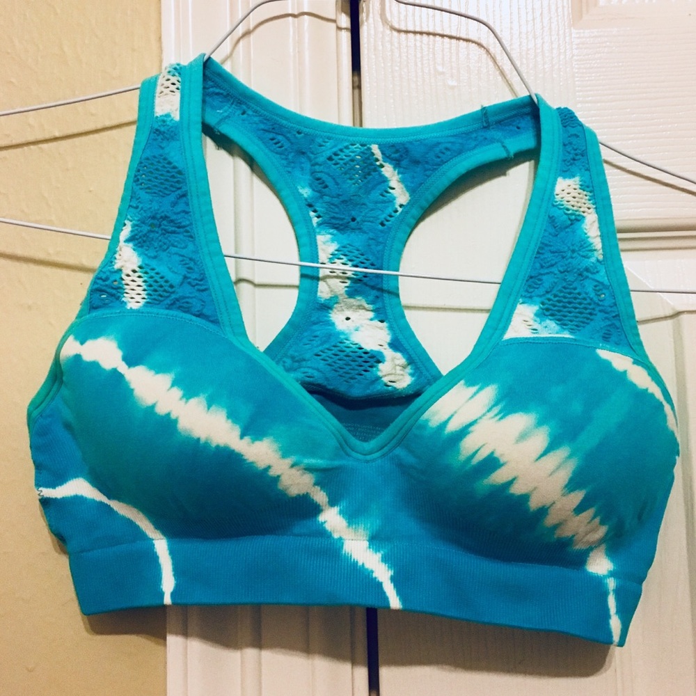 VS Sports Bra