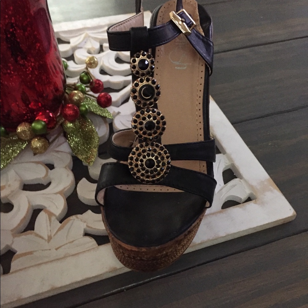 Wedges - Picture 5 of 6