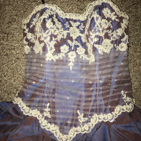 Lavender Fairytale Dress - Picture 5 of 6