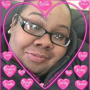 Meet your Posher, Cristal