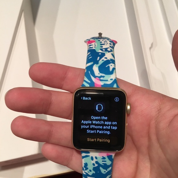 Apple Watch Series 2 (Gold) 42mm main image 7