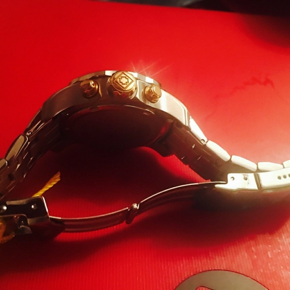 Ladies luxury Invicta watch - Picture 4 of 4