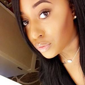 Meet your Posher, Kenzi