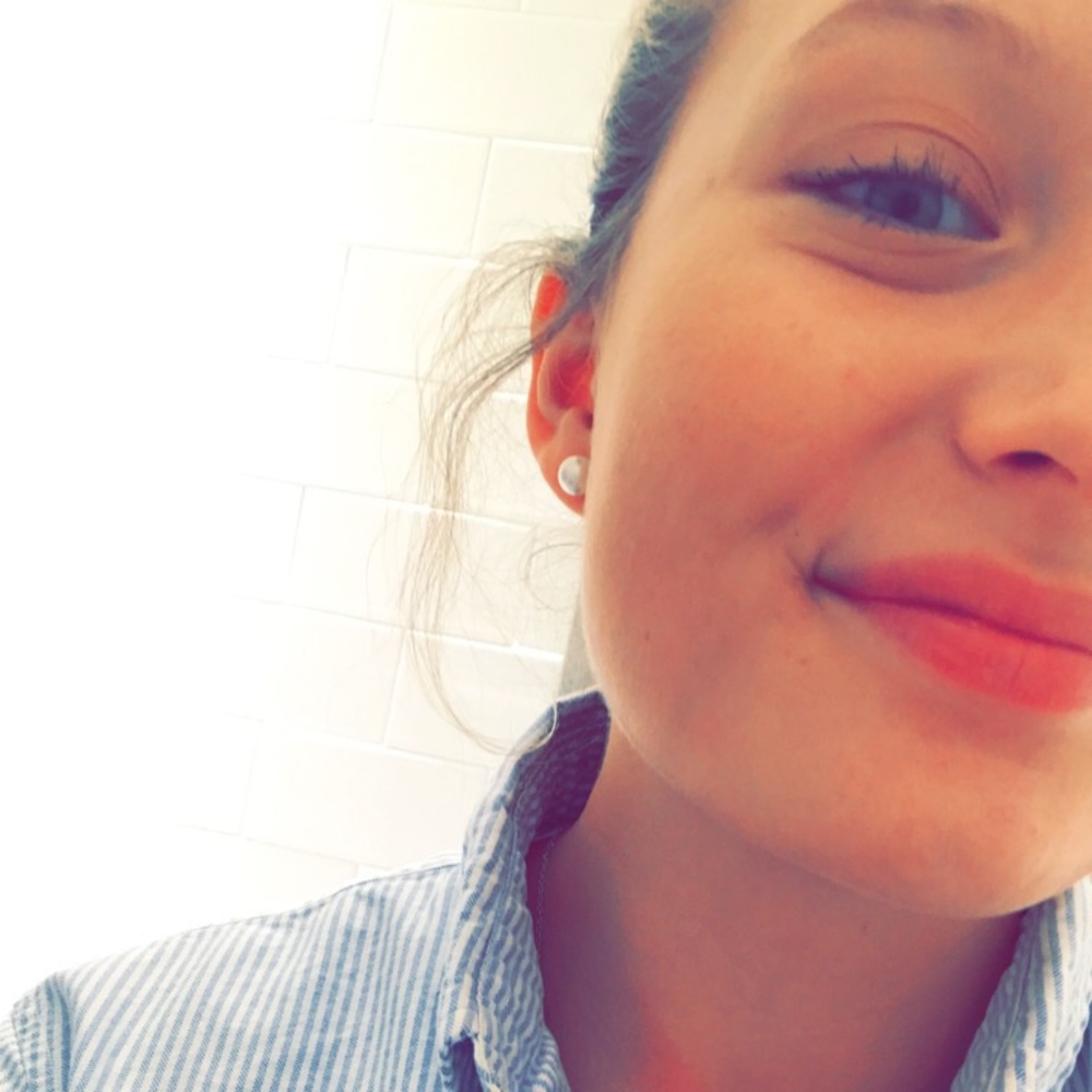 Meet your Posher, Lillian