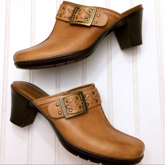 clarks bendables clogs