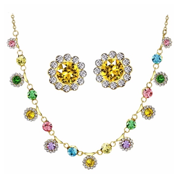 Jewelry - Swarovski Crystals Calandra Dainty Necklace Sets