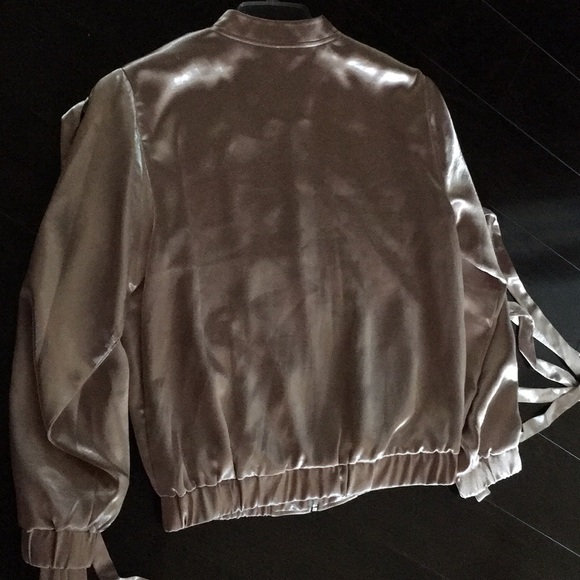 Beautiful Blush Nordstrom Jacket🎩🎩 - Picture 3 of 3