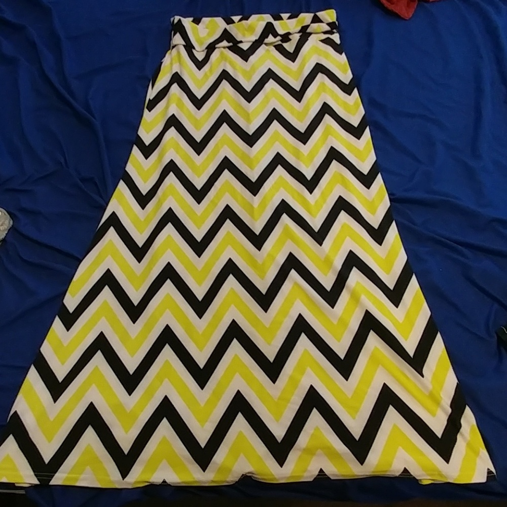 Chevron maxi skirt