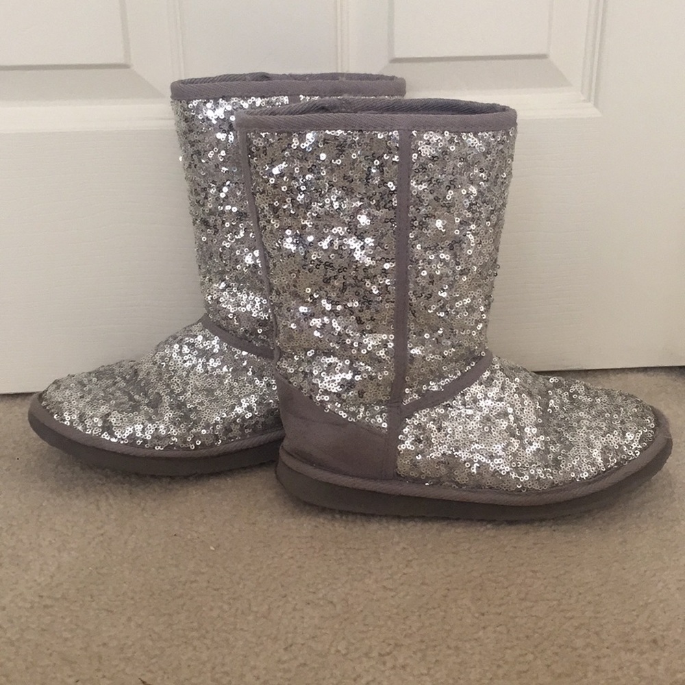 sequent silver boots