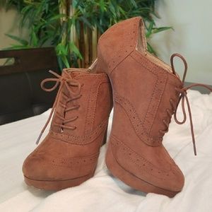 Oxford Heels