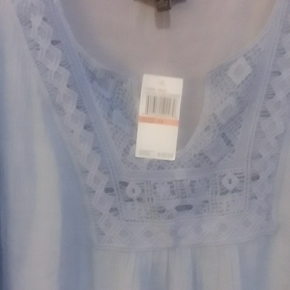 Blouse - Picture 2 of 4