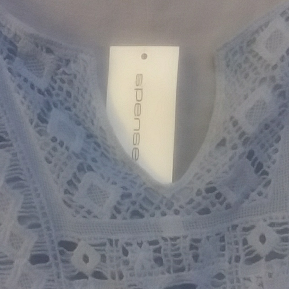 Blouse - Picture 3 of 4