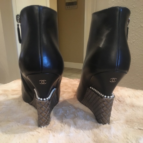 Chanel booties - Picture 5 of 6