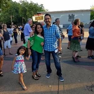 Meet your Posher, Tracy