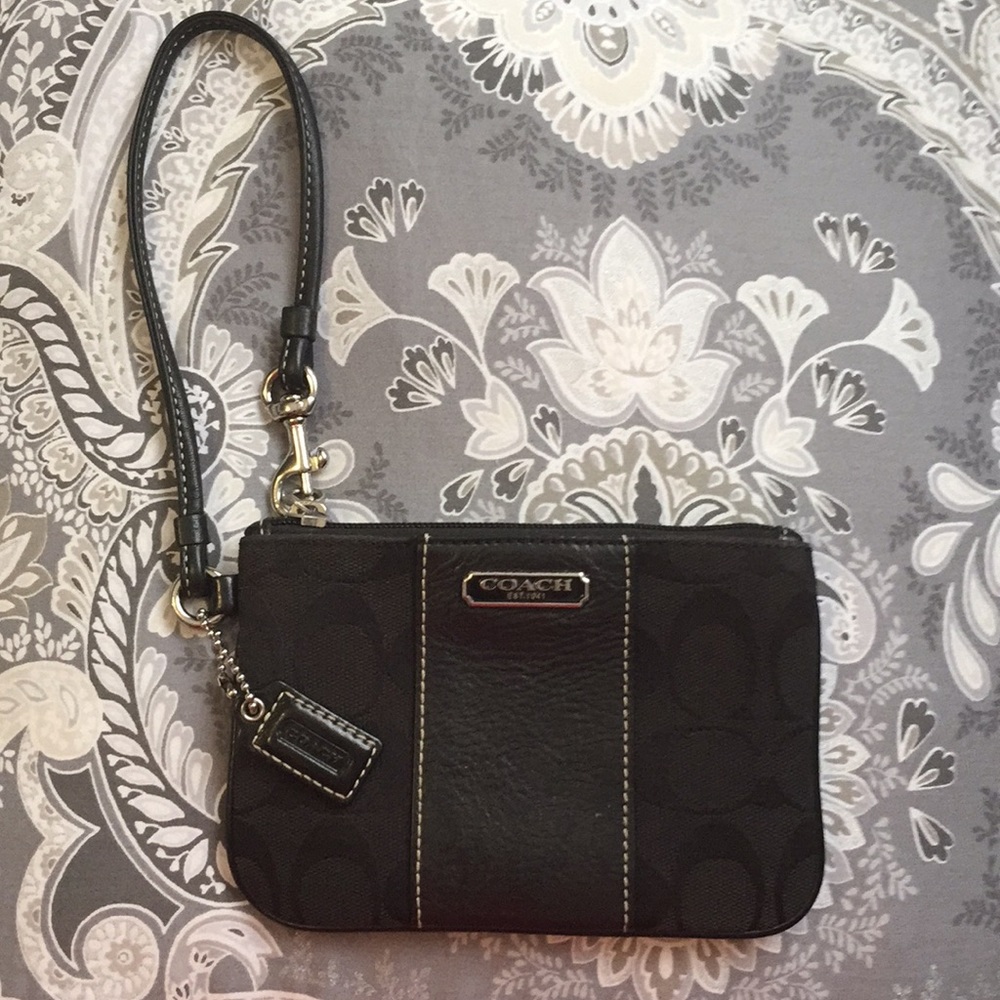 Bundle Coach Wristlets - image 3