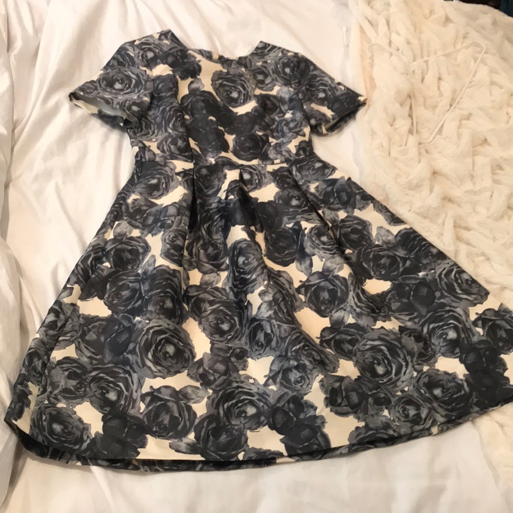 Lord and Taylor exclusive. 424 5th cocktail dress