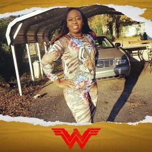 Meet your Posher, Tiara