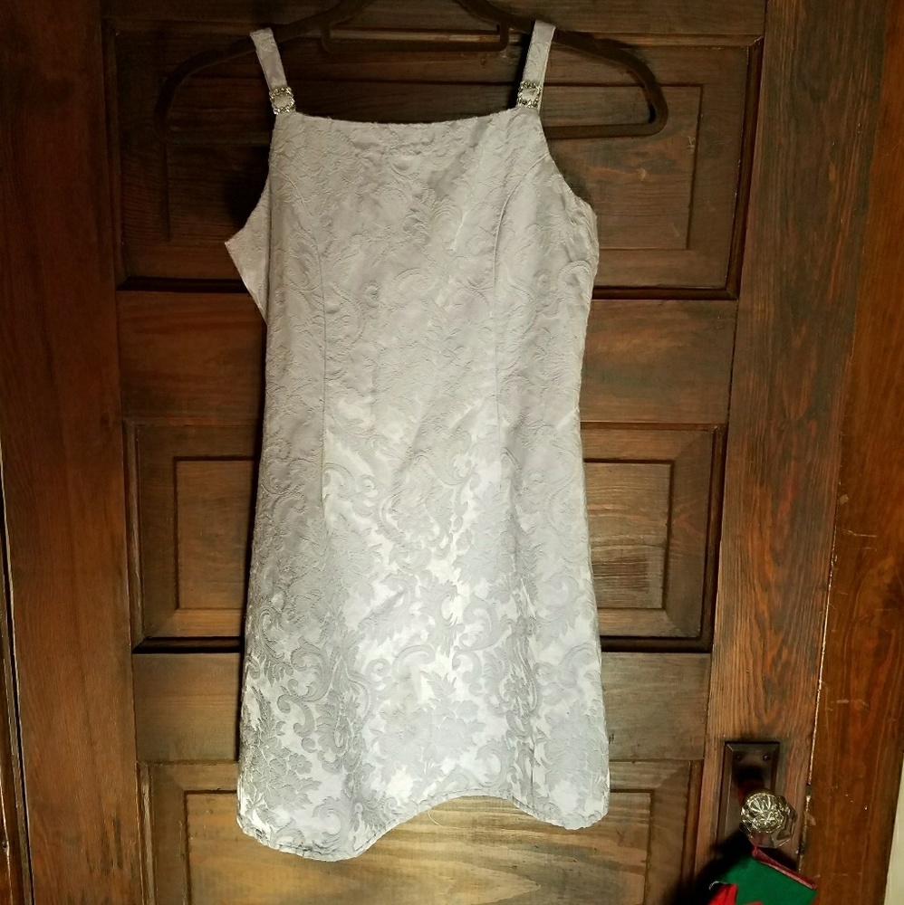 Petite juniors size 16 Christmas dress