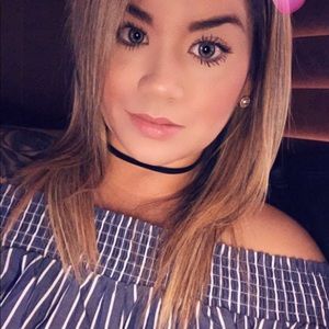 Meet your Posher, Sabrina