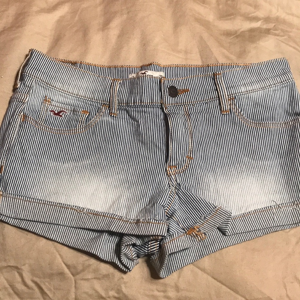 Hollister shorts