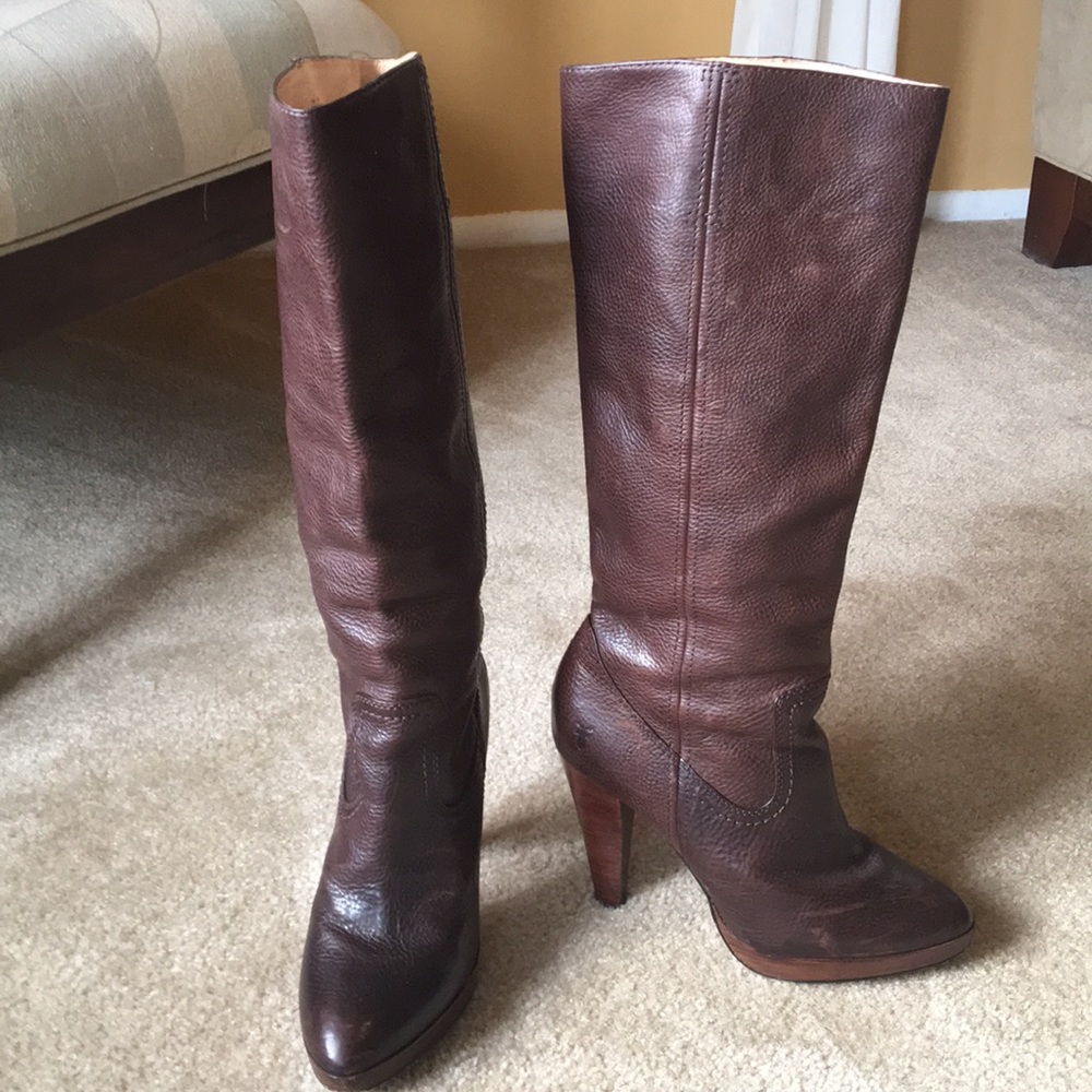 Frye Harlow Campus Boot