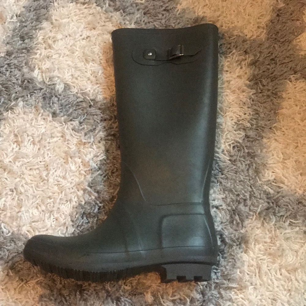 Bamboo olive green tall rain boots