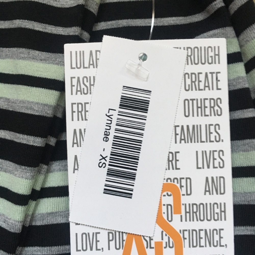 LuLaRoe Lynnae XS NWT - Picture 3 of 3