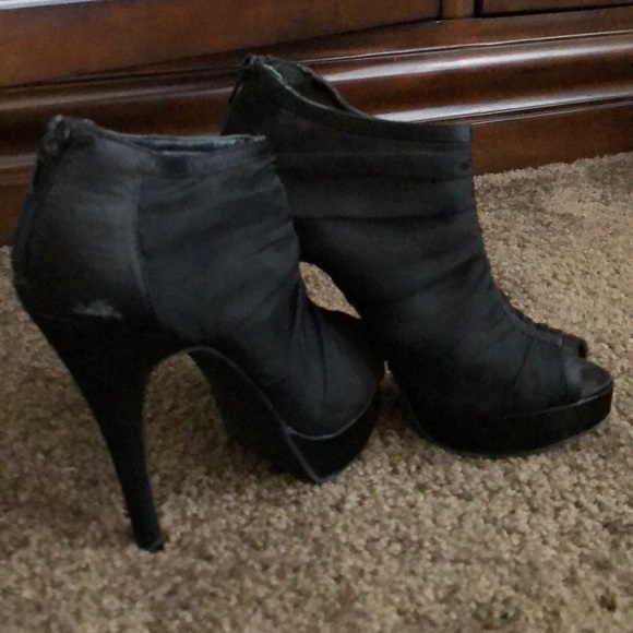 Chinese Laundry Ankle Peep Toe Heels - Picture 7 of 7